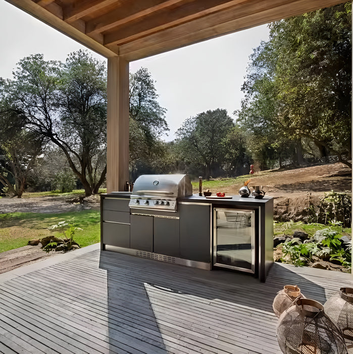 Solstice Elite Outdoor Kitchen